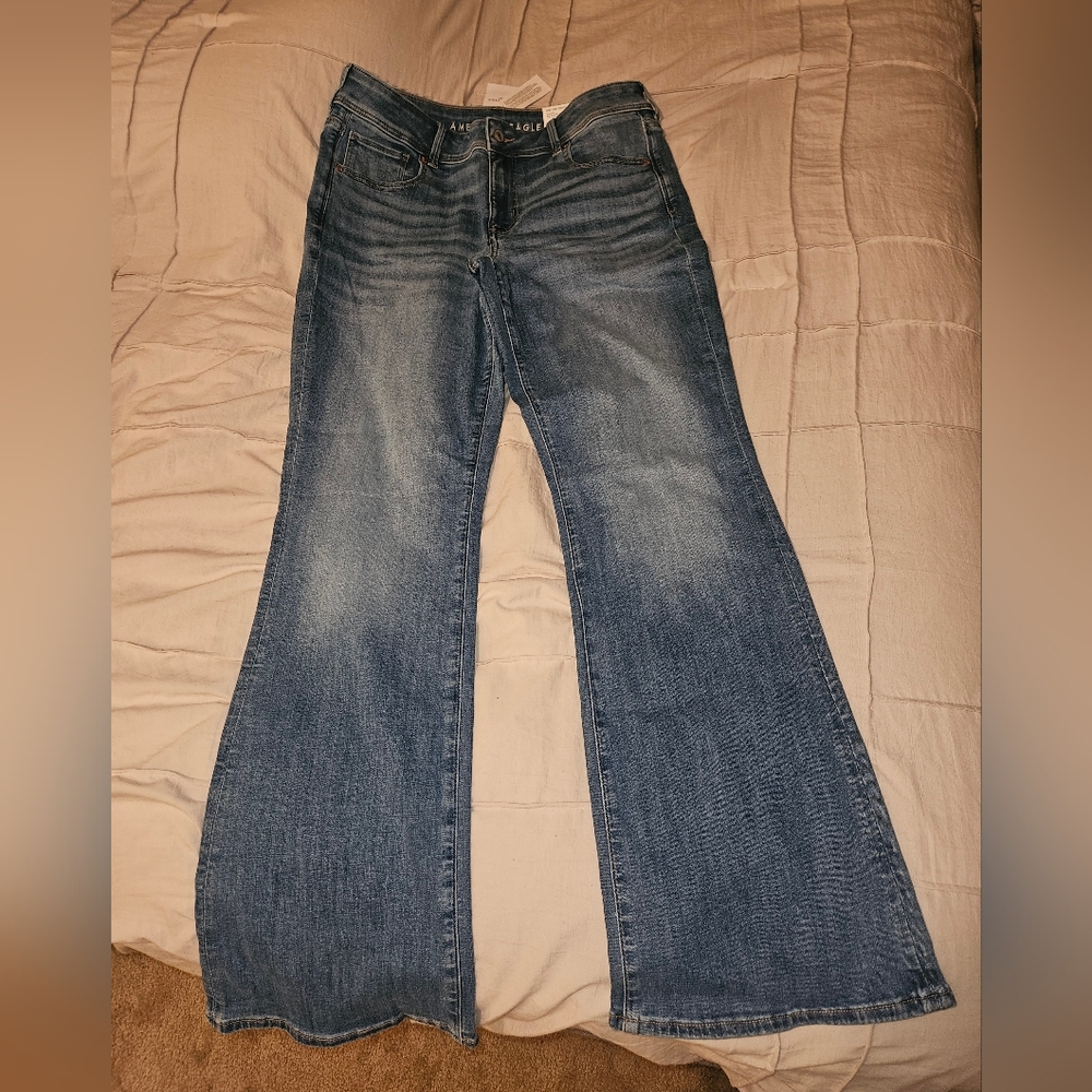 American Eagle Women's Size 14 Kick Boot Jeans NWT